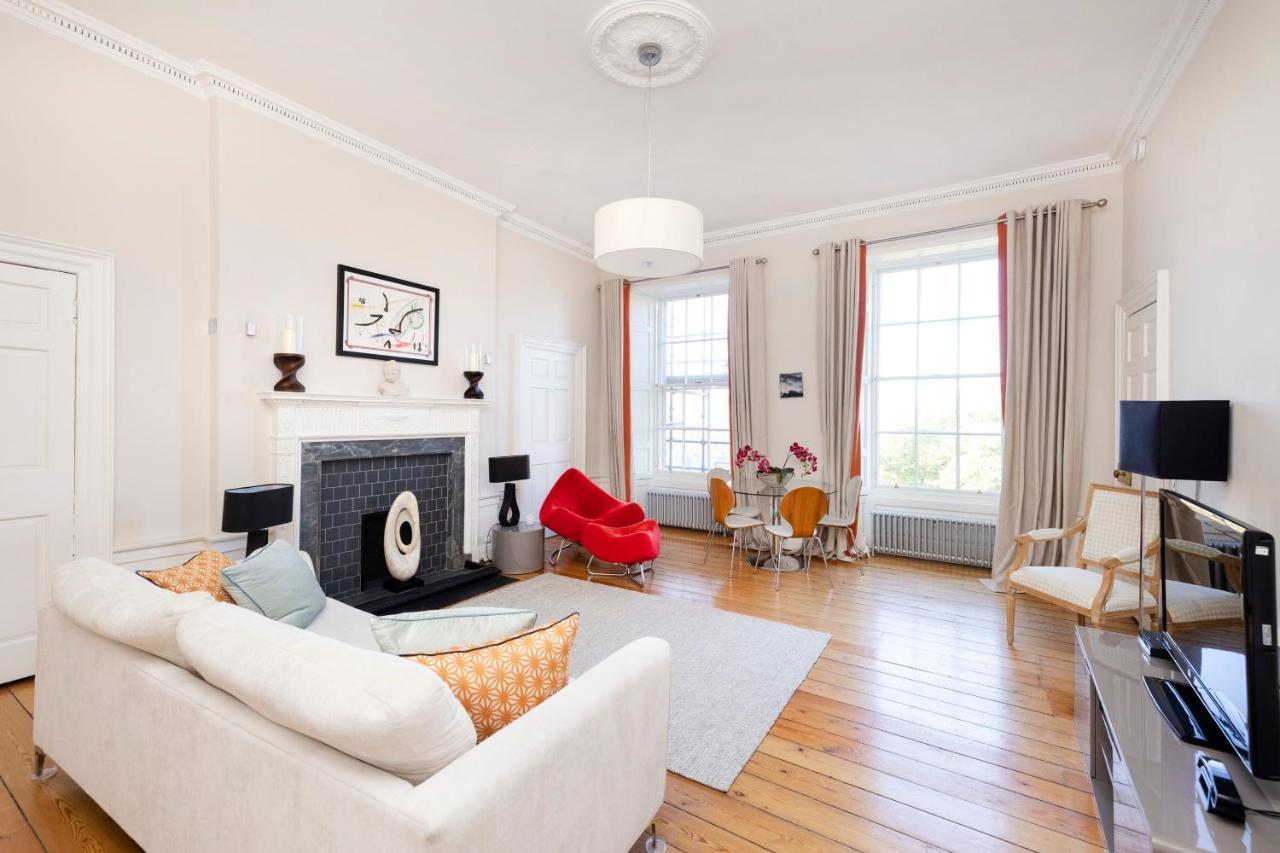 Joivy Contemporary Flat In The New Town Edimburgo Exterior foto