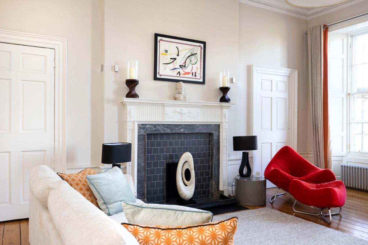 Joivy Contemporary Flat In The New Town Edimburgo Exterior foto