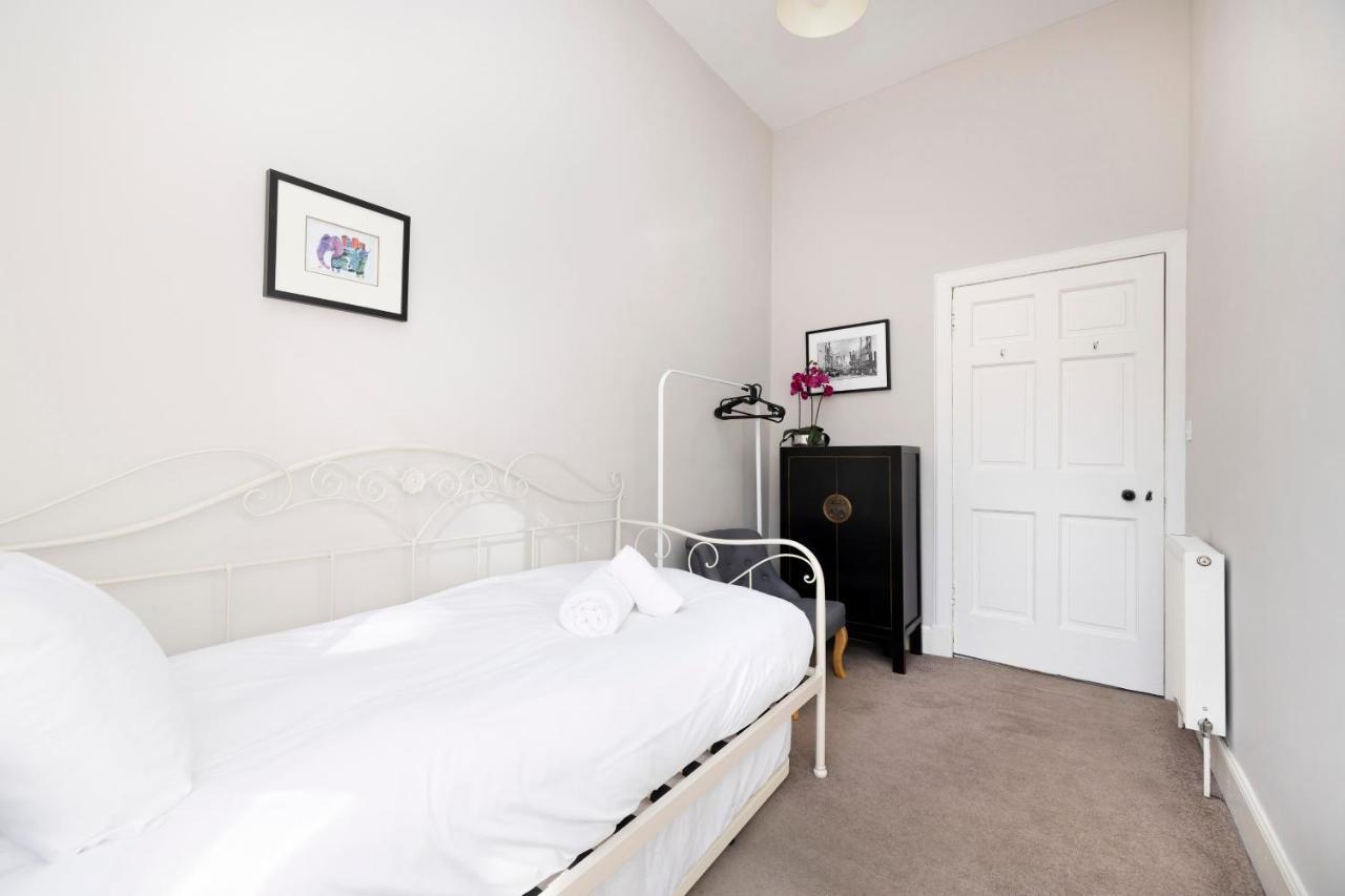 Joivy Contemporary Flat In The New Town Edimburgo Exterior foto