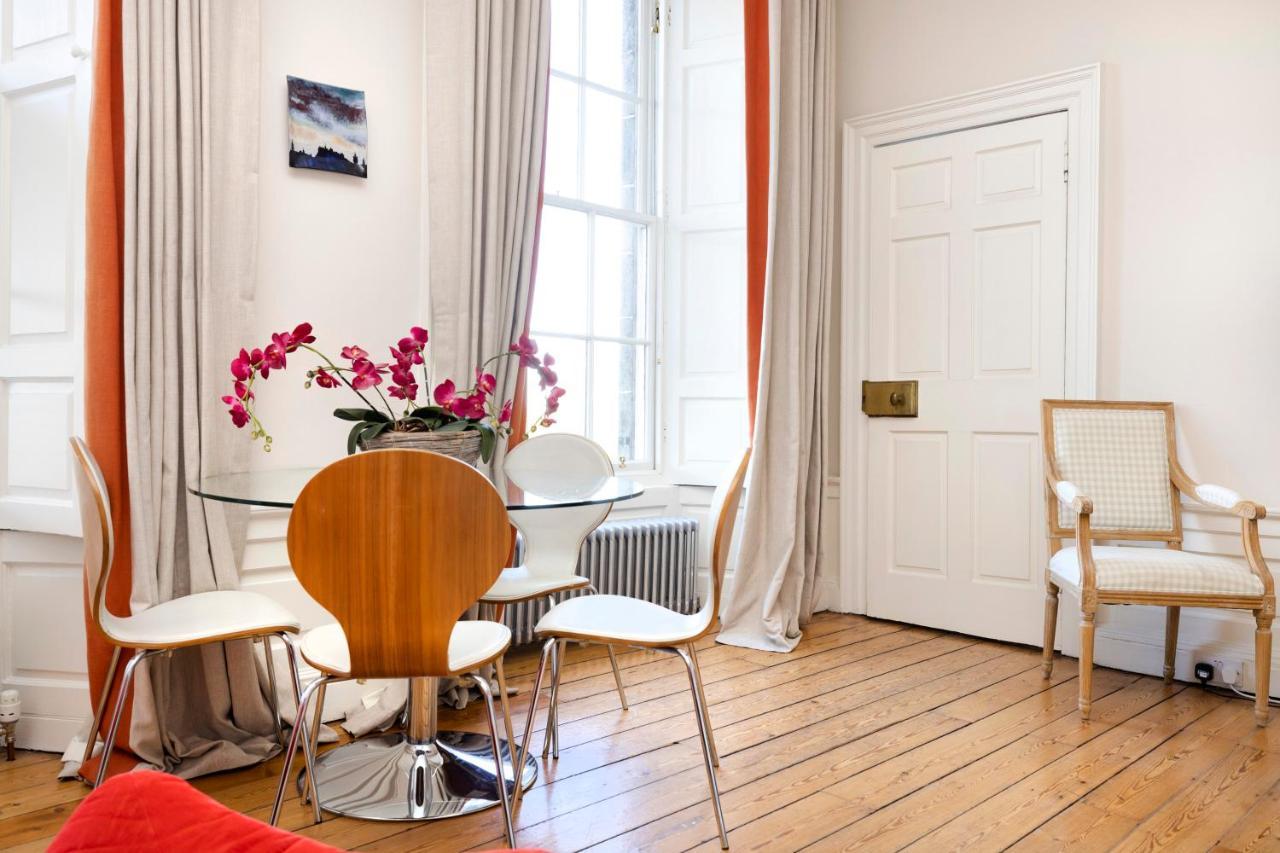 Joivy Contemporary Flat In The New Town Edimburgo Exterior foto