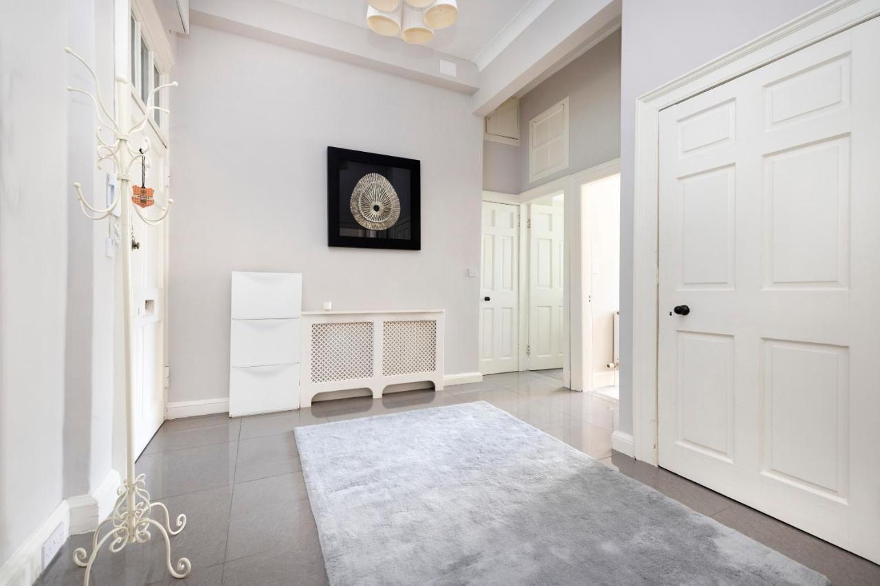 Joivy Contemporary Flat In The New Town Edimburgo Exterior foto